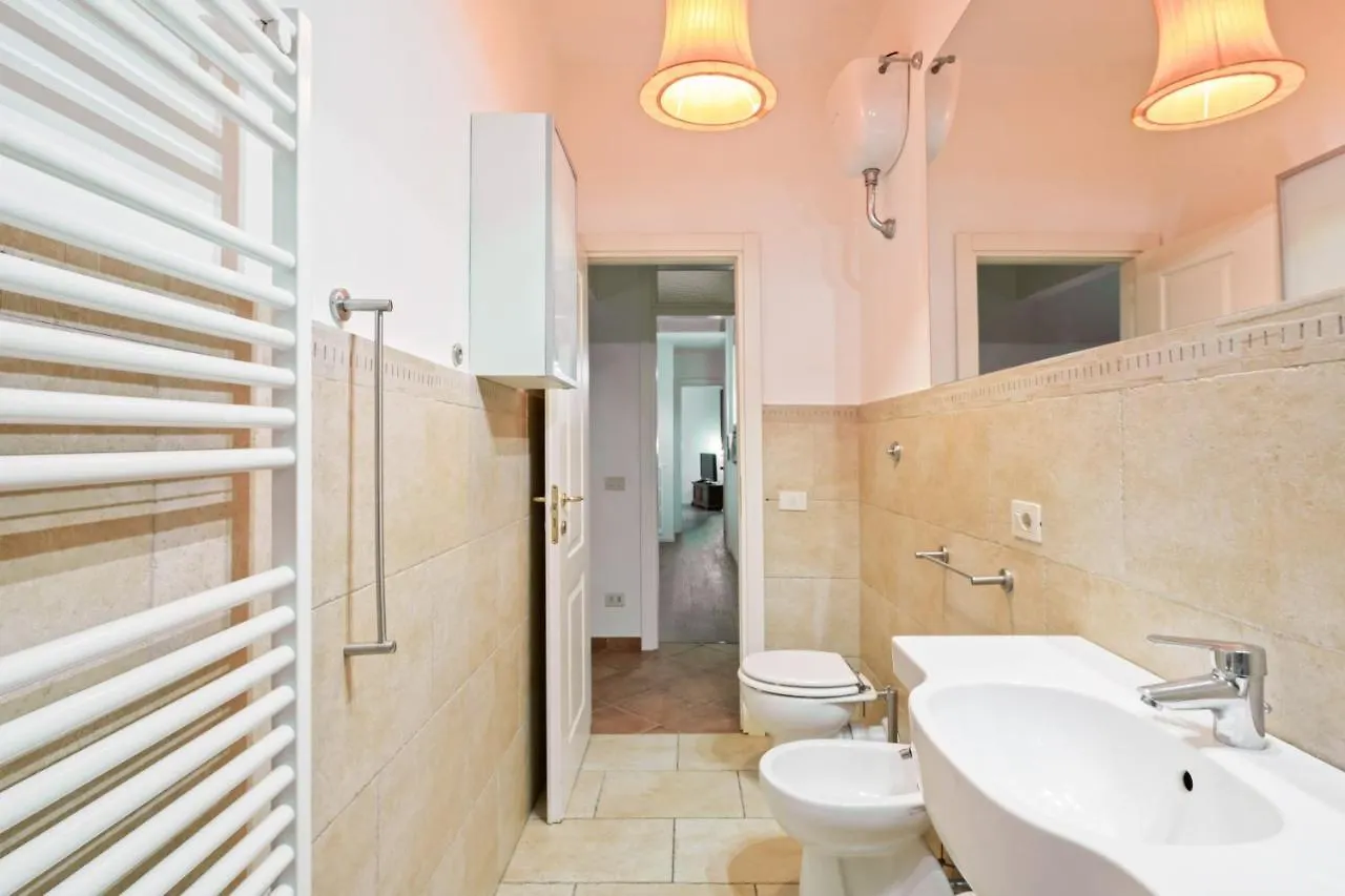 Palazzo Pitti & Boboli Comfortable Apartment Florens 0*,  Italien