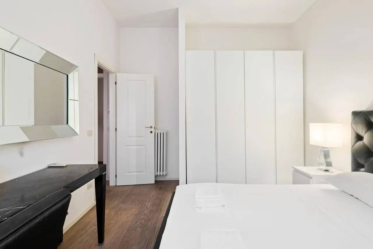 Palazzo Pitti & Boboli Comfortable Apartment Florence